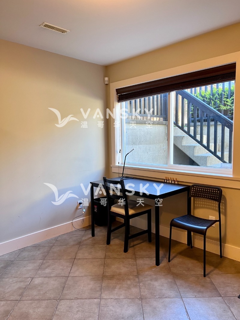 250809215606_Pic 4 working area.jpg